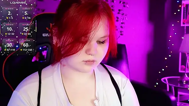 fillisfox  online show from September 27, 2025, 3:40 pm