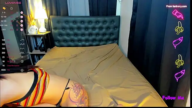 Snapshot of bellamoonlightX chatting on October 24, 2025, 8:46 am bellamoonlightX online show from October 24, 2025, 8:46 am