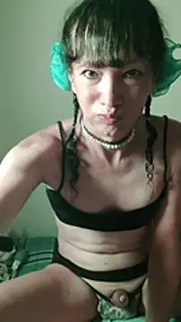 Snapshot of Tselka chatting on July 7, 2026, 8:45 pm Tselka online show from July 7, 2026, 8:45 pm