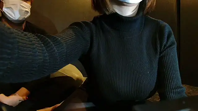 JURIO0715 online show from February 19, 2026, 5:43 pm