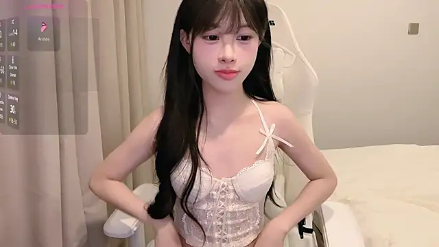 Snapshot of BeB-88 chatting on June 16, 2026, 3:23 pm BeB-88 online show from June 16, 2026, 3:23 pm