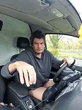 twitshe online show from March 10, 2026, 11:03 am