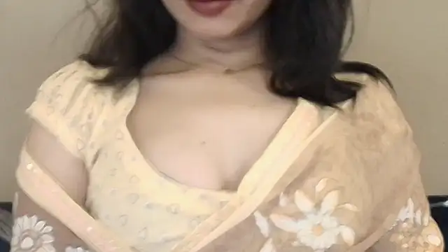 Snapshot of SWEET-18-TEEN chatting on April 15, 2026, 11:05 pm SWEET-18-TEEN online show from April 15, 2026, 11:05 pm