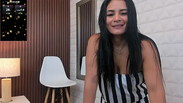 Snapshot of Mommy_Naughty chatting on April 23, 2026, 10:55 am Mommy Naughty online show from April 23, 2026, 10:55 am