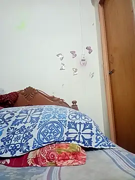 jenyfer709 online show from September 18, 2025, 8:23 pm