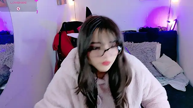 Snapshot of MiaVelvetDoll chatting on November 14, 2025, 1:26 pm MiaVelvetDoll online show from November 14, 2025, 1:26 pm