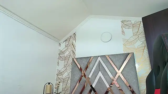 Snapshot of CharlotteSchmidtt chatting on November 13, 2025, 11:25 am CharlotteSchmidtt online show from November 13, 2025, 11:25 am