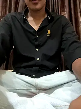 hamstar09 online show from October 31, 2025, 10:34 am