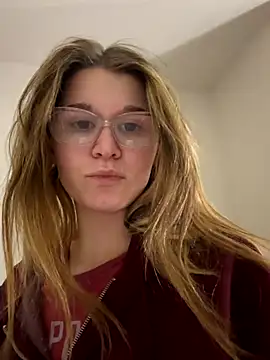 Riley ray69 online show from December 19, 2025, 9:33 am