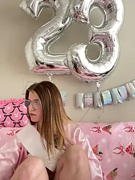 Snapshot of Riley_ray69 chatting on November 11, 2025, 3:18 pm Riley ray69 online show from November 11, 2025, 3:18 pm