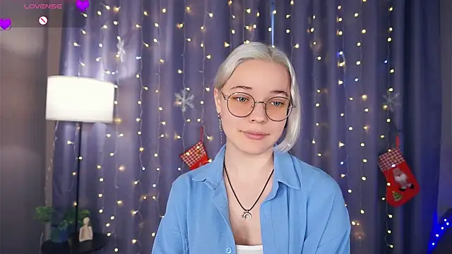 EdaKirkIin online show from December 15, 2025, 6:19 am