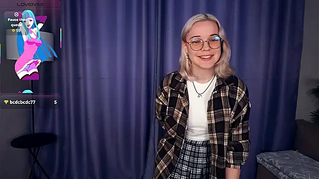 EdaKirkIin online show from November 23, 2025, 6:34 am