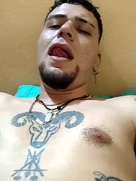 Snapshot of Juuaanp3 chatting on December 14, 2025, 9:15 am Juuaanp3 online show from December 14, 2025, 9:15 am