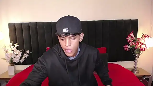 jhos padill online show from October 10, 2025, 1:23 pm