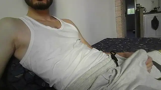 RaoufDz17cm online show from October 4, 2025, 3:24 pm