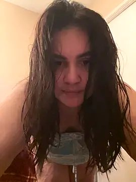 Snapshot of xstreyitaa chatting on October 31, 2025, 5:04 am xstreyitaa online show from October 31, 2025, 5:04 am