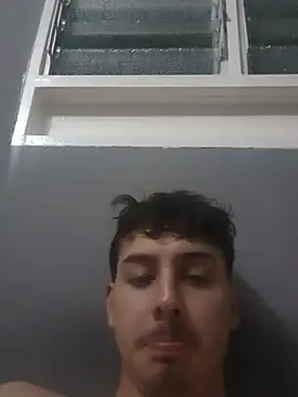 Snapshot of Dylanmcgz2314 chatting on July 2, 2026, 5:35 am Dylanmcgz2314 online show from July 2, 2026, 5:35 am