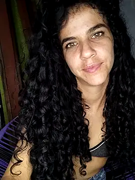 lucerocutte online show from December 16, 2025, 2:38 am