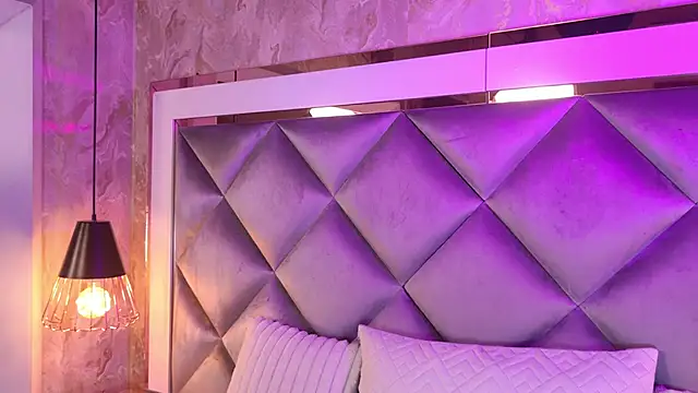 Snapshot of gemma_sm chatting on November 13, 2025, 3:21 am gemma sm online show from November 13, 2025, 3:21 am