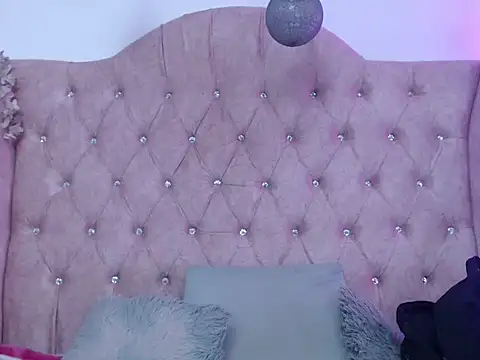 Snapshot of Jessica_Carter_01 chatting on April 17, 2026, 10:34 pm Jessica Carter 01 online show from April 17, 2026, 10:34 pm