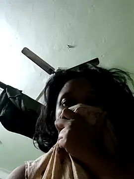 pujaroy363534 online show from November 24, 2025, 12:49 pm