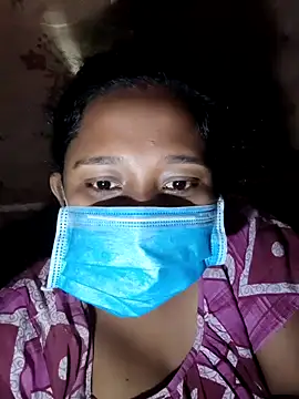 pujaroy363534 online show from December 5, 2025, 3:38 am