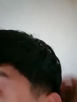 LUISSLEONN0958 online show from September 14, 2025, 12:00 am