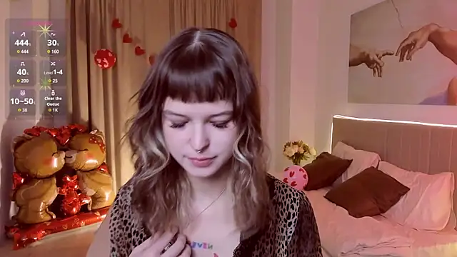 Lisa Blossom online show from February 13, 2026, 6:02 am