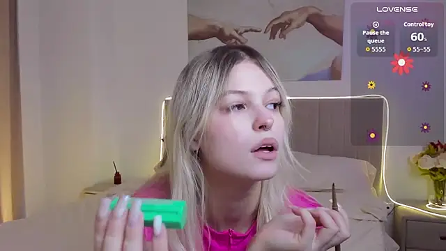 Lisa Blossom online show from September 24, 2025, 6:09 am