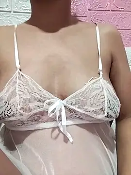 Sexyladzy online show from November 3, 2025, 2:42 pm