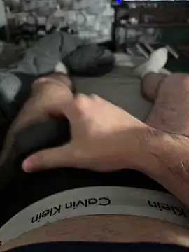 Snapshot of Ggowlad01 chatting on December 17, 2025, 10:20 am Ggowlad01 online show from December 17, 2025, 10:20 am