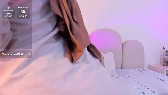 najwa   online show from November 14, 2025, 4:27 am