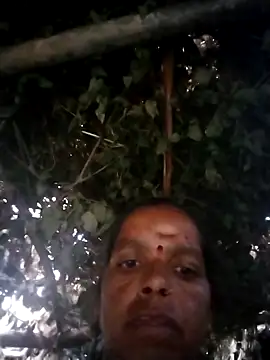 Snapshot of Sexi_savita chatting on December 1, 2025, 11:11 am Sexi savita online show from December 1, 2025, 11:11 am