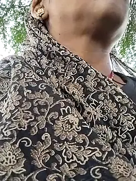 Snapshot of Sexi_savita chatting on October 29, 2025, 4:44 am Sexi savita online show from October 29, 2025, 4:44 am