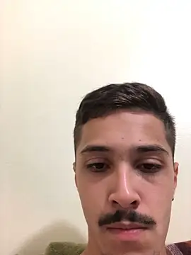 henriquexz244 online show from March 10, 2026, 10:36 pm