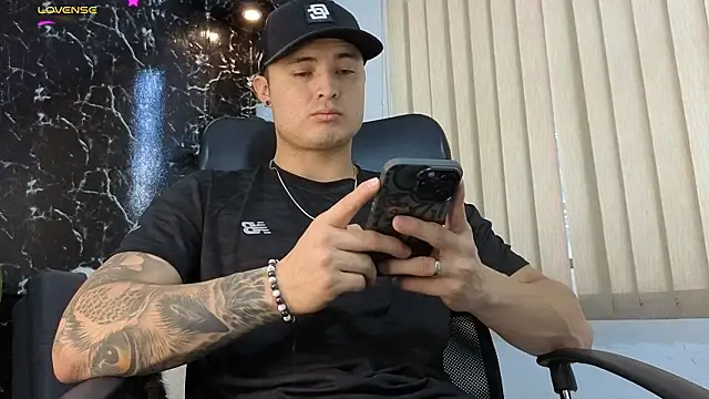 Alexander ferre online show from February 5, 2026, 1:29 pm