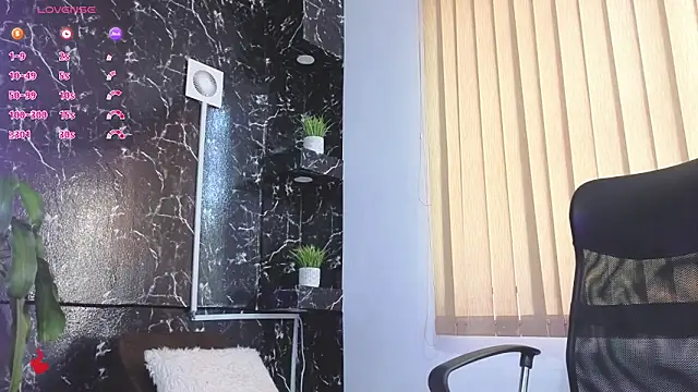 Snapshot of Alexander_ferre chatting on April 1, 2026, 1:41 pm Alexander ferre online show from April 1, 2026, 1:41 pm