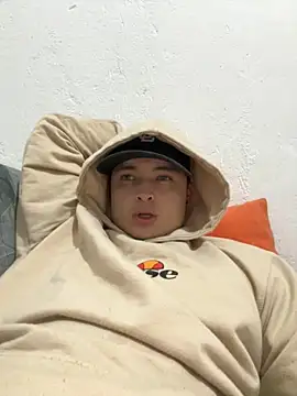 Snapshot of Alexander_ferre chatting on March 9, 2026, 1:42 am Alexander ferre online show from March 9, 2026, 1:42 am