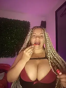 Eva Luxei online show from November 6, 2025, 12:31 pm