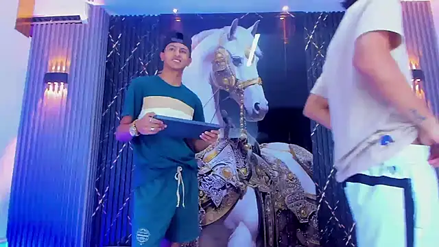 Snapshot of gustavo_saaled19_ chatting on September 28, 2025, 7:32 pm gustavo saaled19 online show from September 28, 2025, 7:32 pm