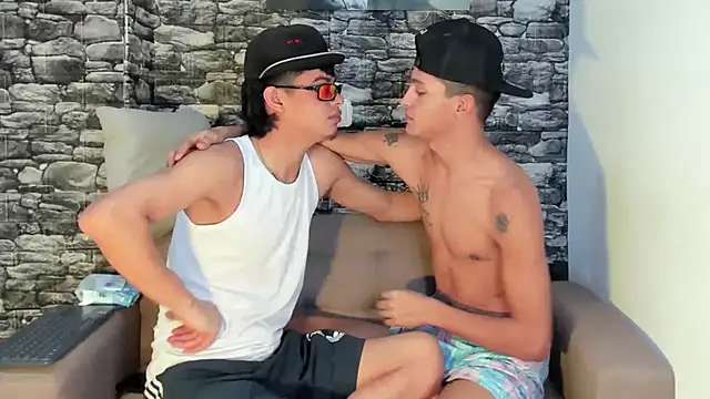 Snapshot of gustavo_saaled19_ chatting on November 8, 2025, 10:35 pm gustavo saaled19 online show from November 8, 2025, 10:35 pm