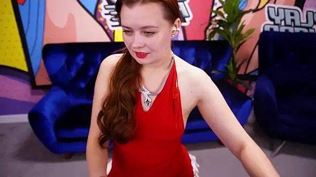 Snapshot of RedDoll_ chatting on November 18, 2025, 5:49 pm RedDoll online show from November 18, 2025, 5:49 pm