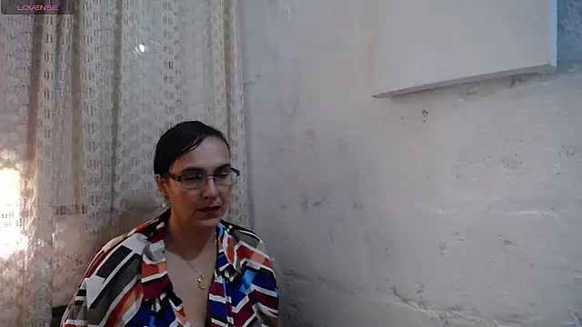 gabbyparker  online show from September 16, 2025, 1:56 pm