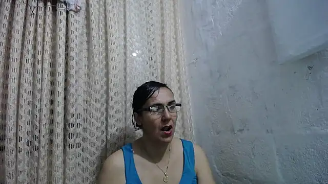 gabbyparker  online show from November 15, 2025, 9:57 am