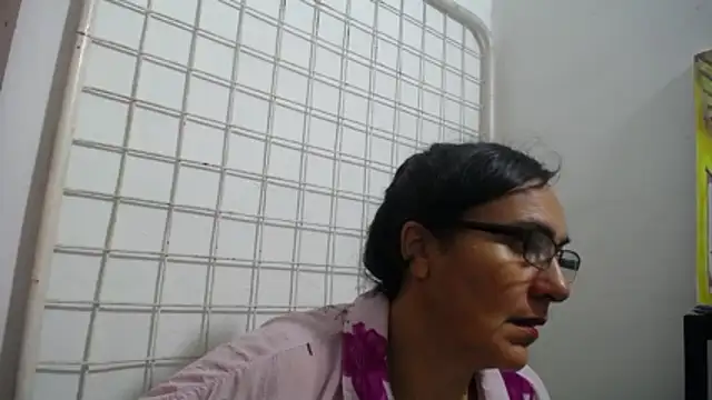 Snapshot of gabbyparker_ chatting on January 15, 2026, 8:51 am gabbyparker online show from January 15, 2026, 8:51 am