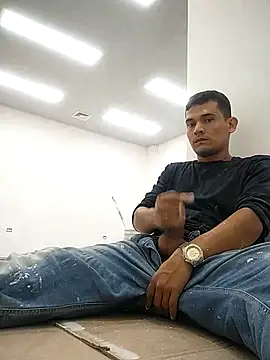 delesteli online show from December 18, 2025, 8:45 pm