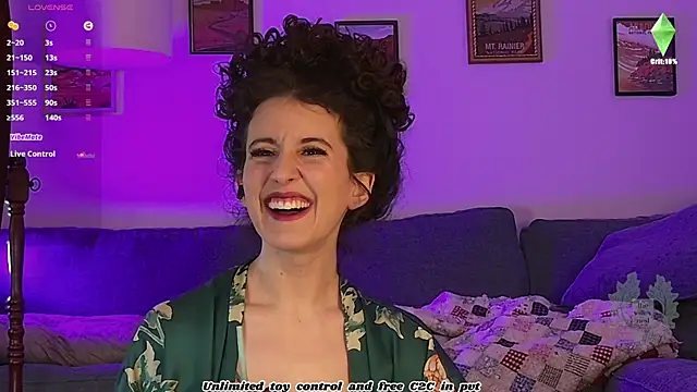 Snapshot of thewillownest_ chatting on November 17, 2025, 3:05 pm thewillownest online show from November 17, 2025, 3:05 pm