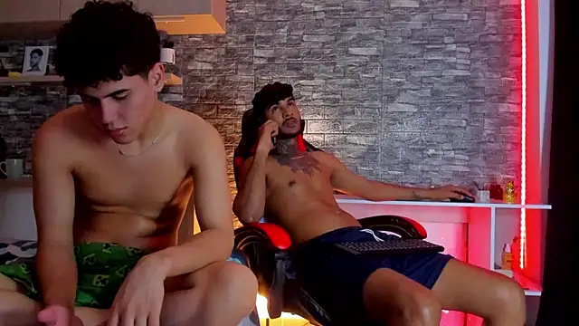 Theimperialboys  online show from June 3, 2026, 11:42 pm