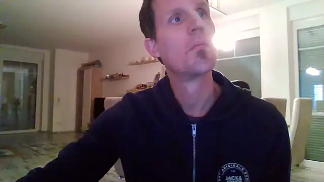 Snapshot of Trockenbau chatting on November 1, 2025, 10:42 am Trockenbau online show from November 1, 2025, 10:42 am