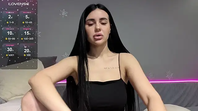 Snapshot of Mary__foxy chatting on December 17, 2025, 9:09 pm Mary foxy online show from December 17, 2025, 9:09 pm